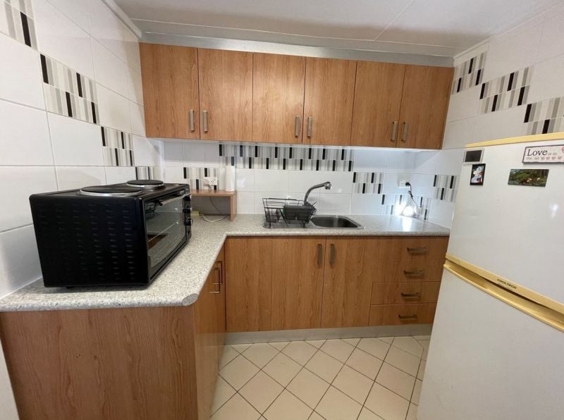 2 Lismore Street, Eastlakes RRE Properties