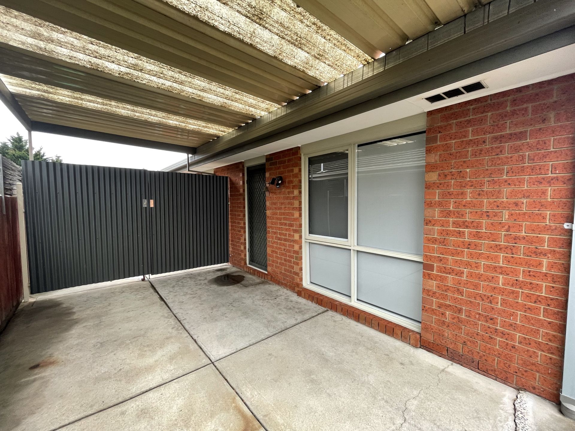 21 Southwick Boulevard, ALTONA MEADOWS Sweeney Estate Agents
