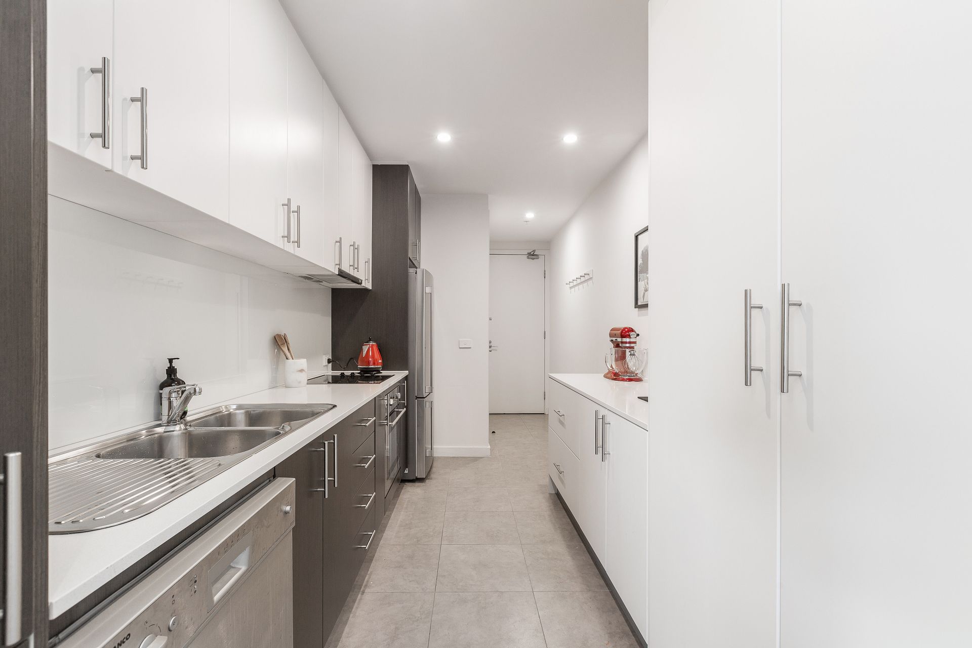 210/277 Barkly Street, Footscray - Thumbnail 4