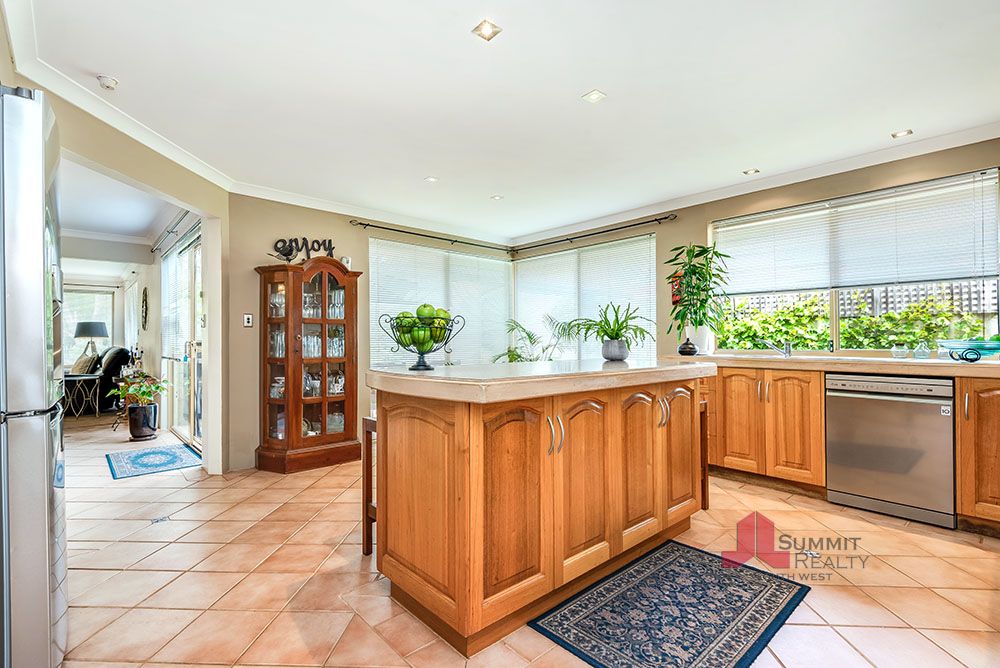 Real Estate For Sale 19 Turnberry Way Pelican Point , WA