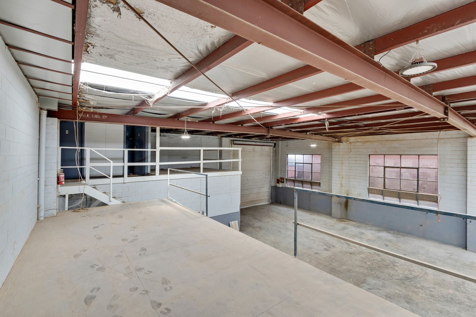 PRIME LOCATION IN THOMASTOWN