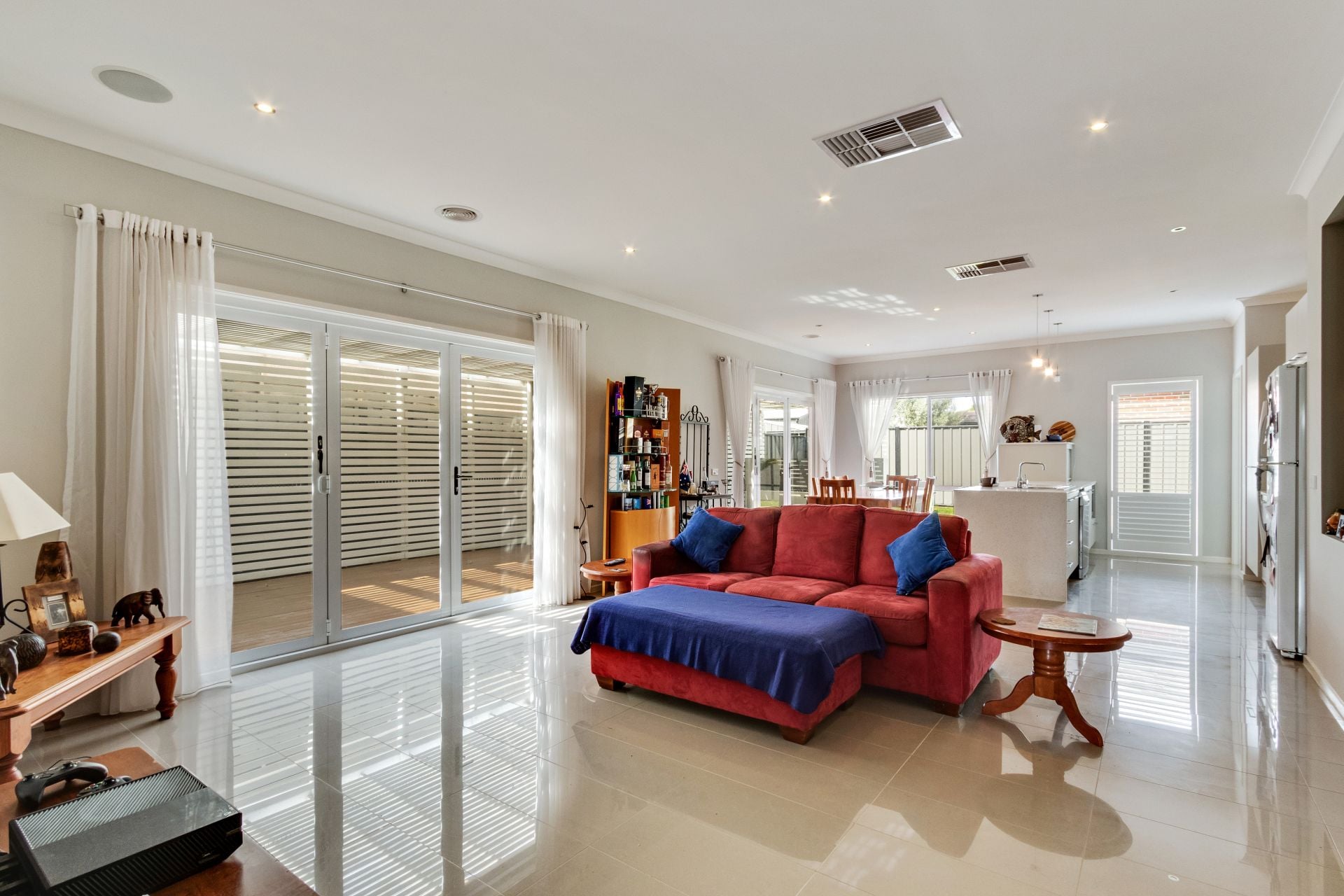Sublime Style, Superb Living