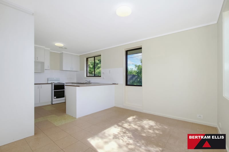 9 Crews Place, Wanniassa - Thumbnail 4