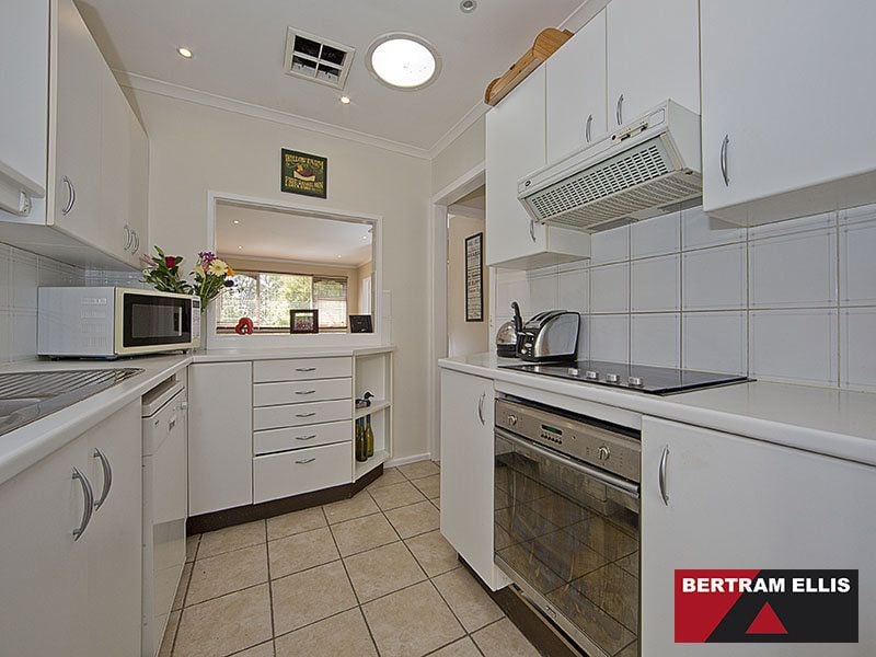 22 Bertel Crescent, Chapman - Thumbnail 8