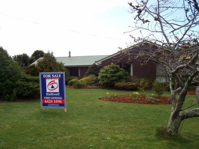 4
 
 
 
  
 
 
 1
 
 
 
  
 
 
 1
 
 
 
 
 
 
 
 23 Autumn Drive, AMBLESIDE TAS 7310, Ambleside - Thumbnail 2