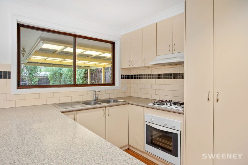 10 Rosebery Street, Altona Meadows - Thumbnail 4