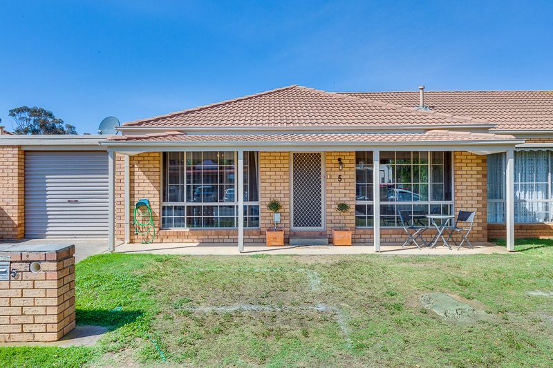 5 Albert Street, Bacchus Marsh - Thumbnail 2