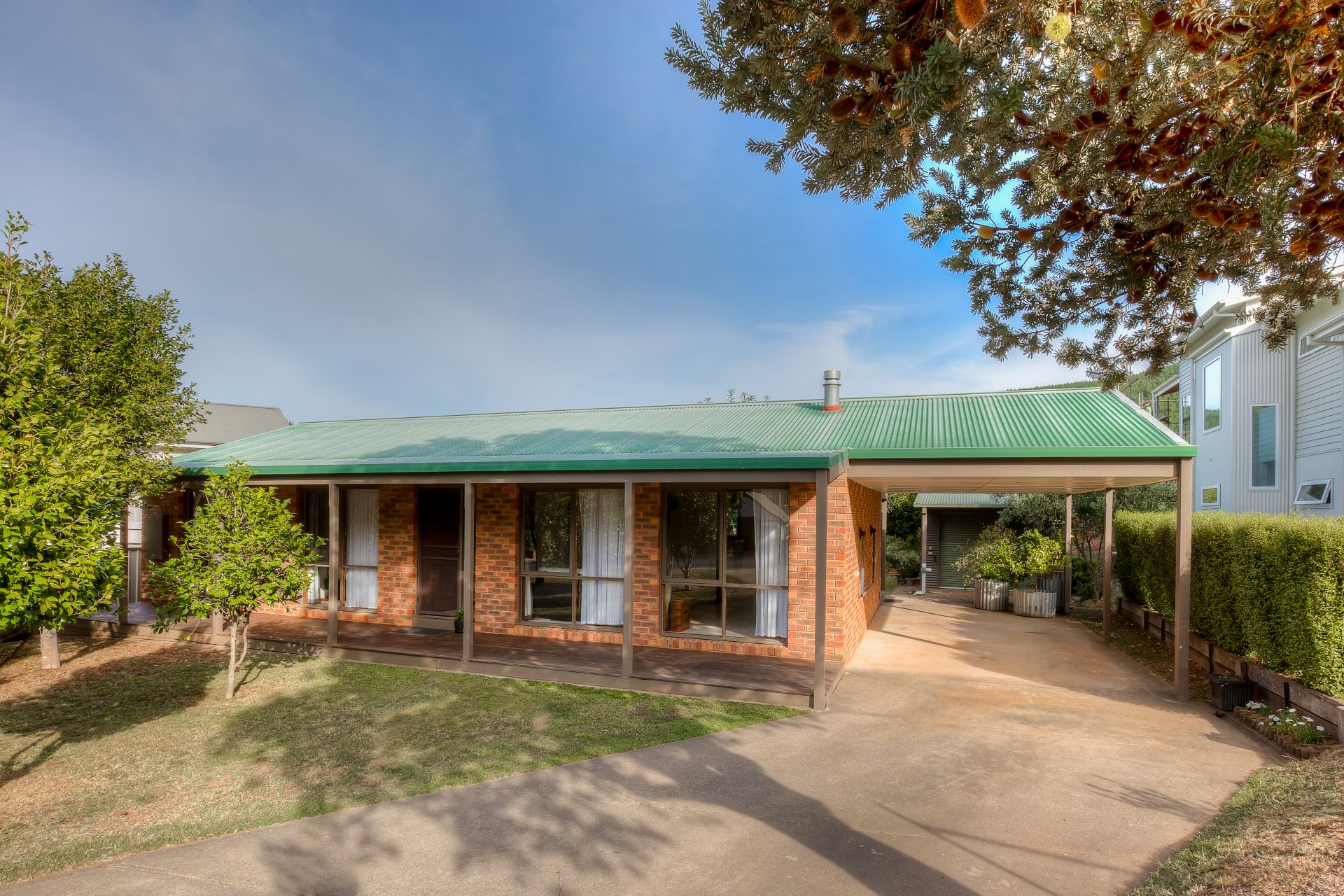 17 Lumley Drive, Bright Dickens Real Estate