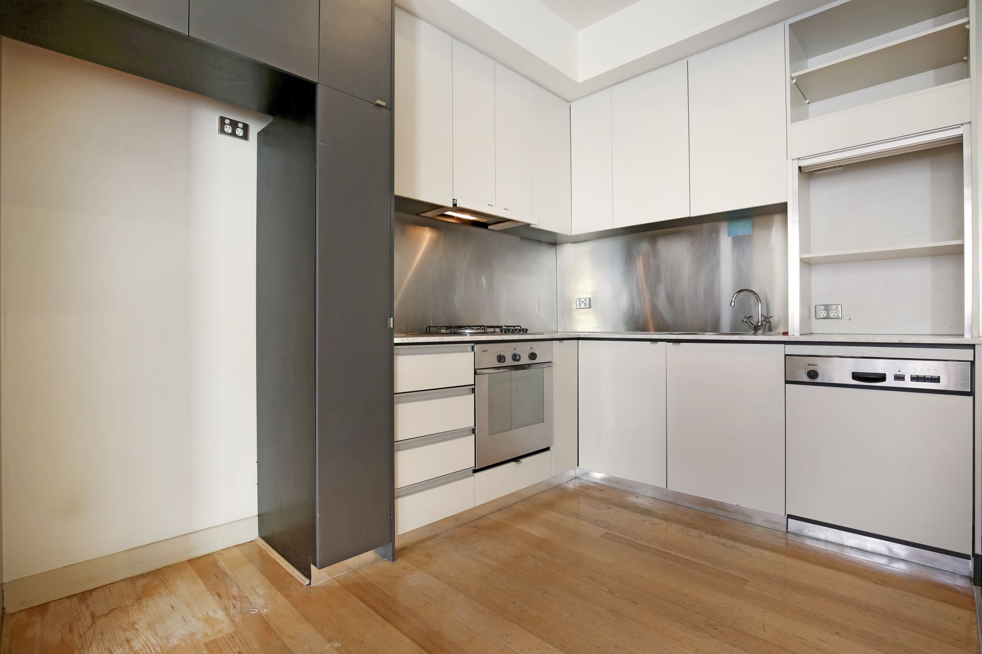 801/233 Collins Street, Melbourne - Thumbnail 5