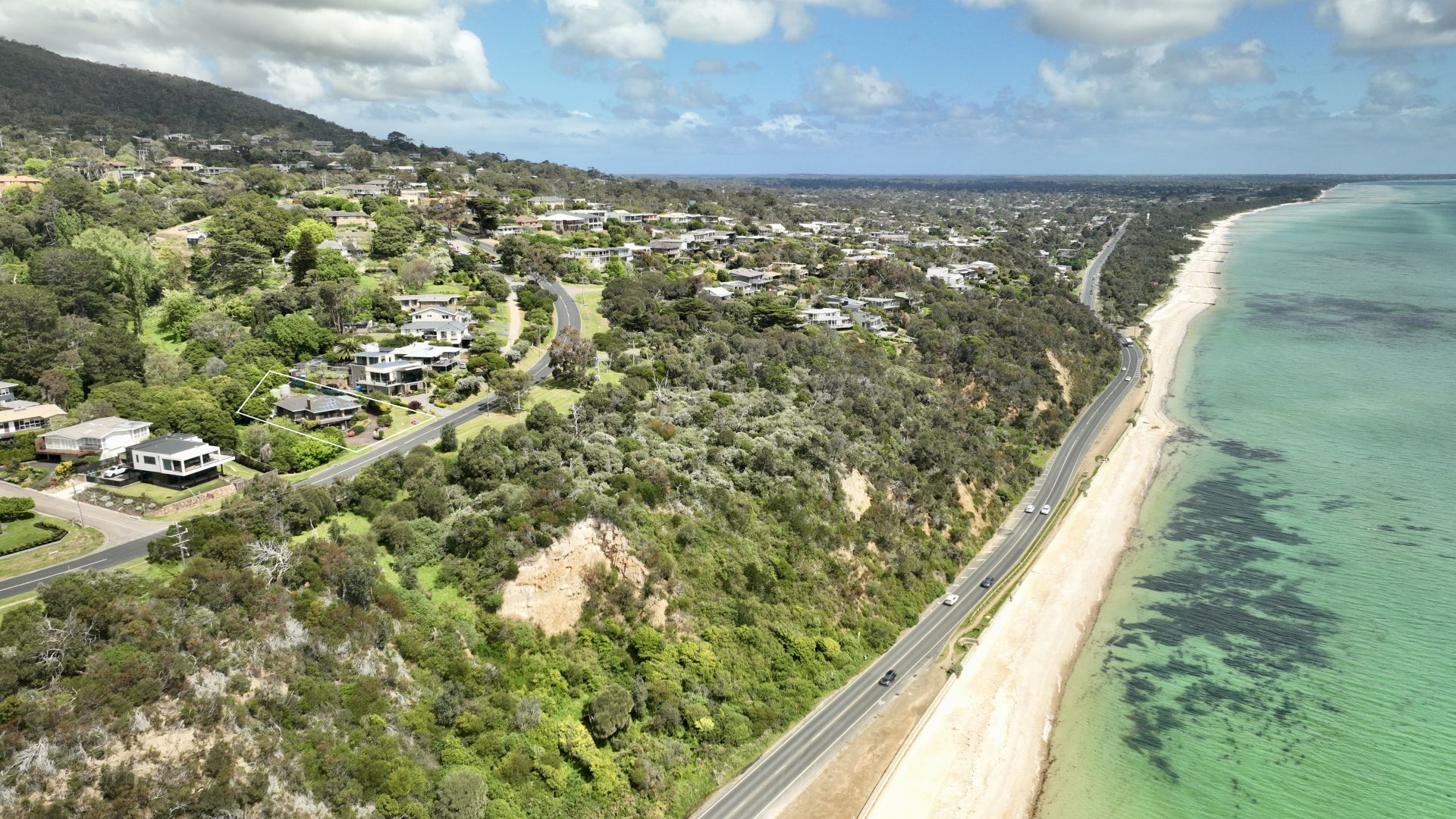 Kay & Burton 85 Latrobe Parade, Dromana