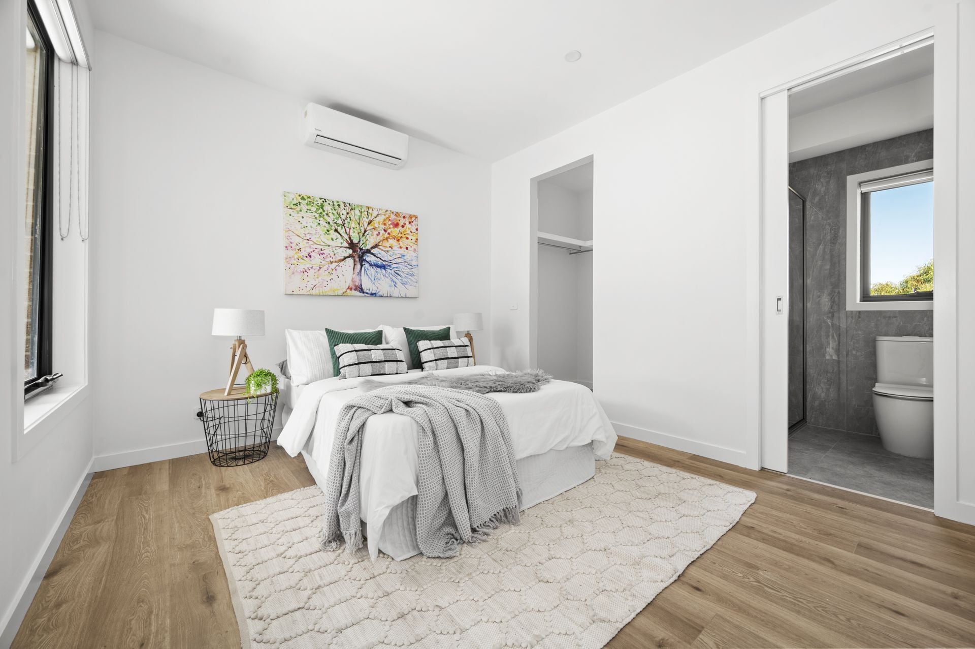 BRAND NEW – 4 BEDROOMS, 3 BATHROOMS