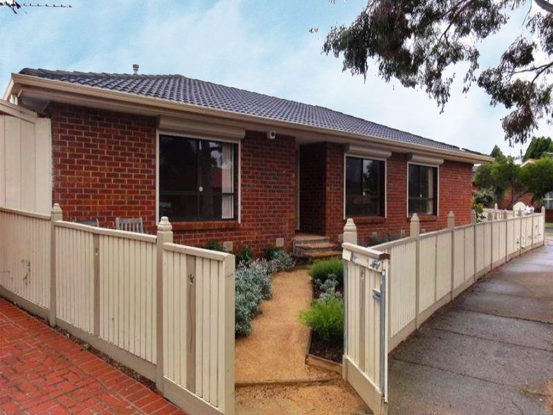 1 Quist Court, Mill Park