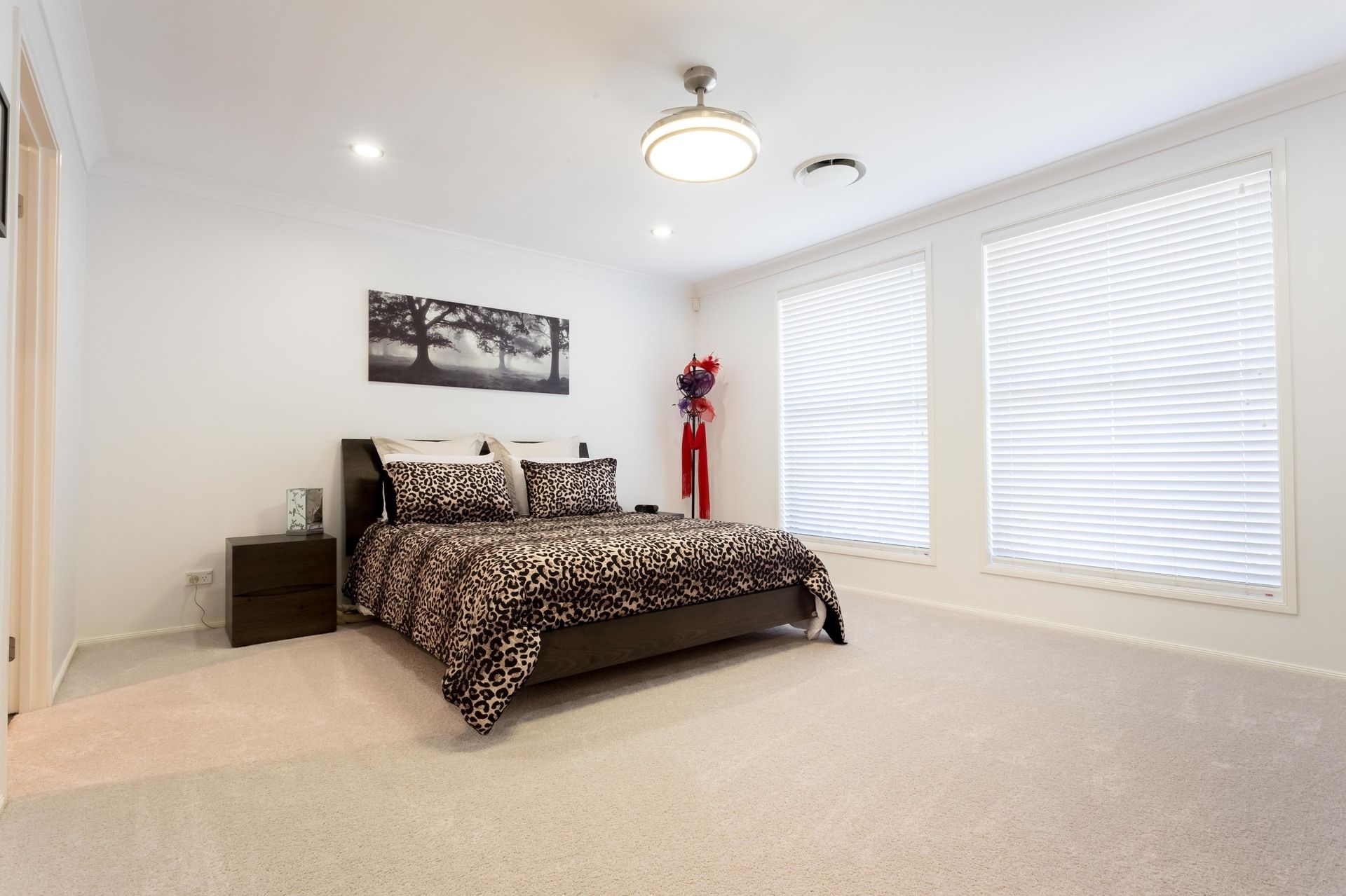 Colebee 27 Kirkwood Crescent