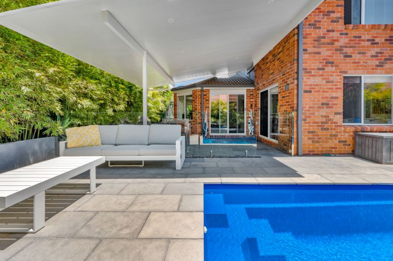 12 Clipper Close, Caves Beach - Thumbnail 2