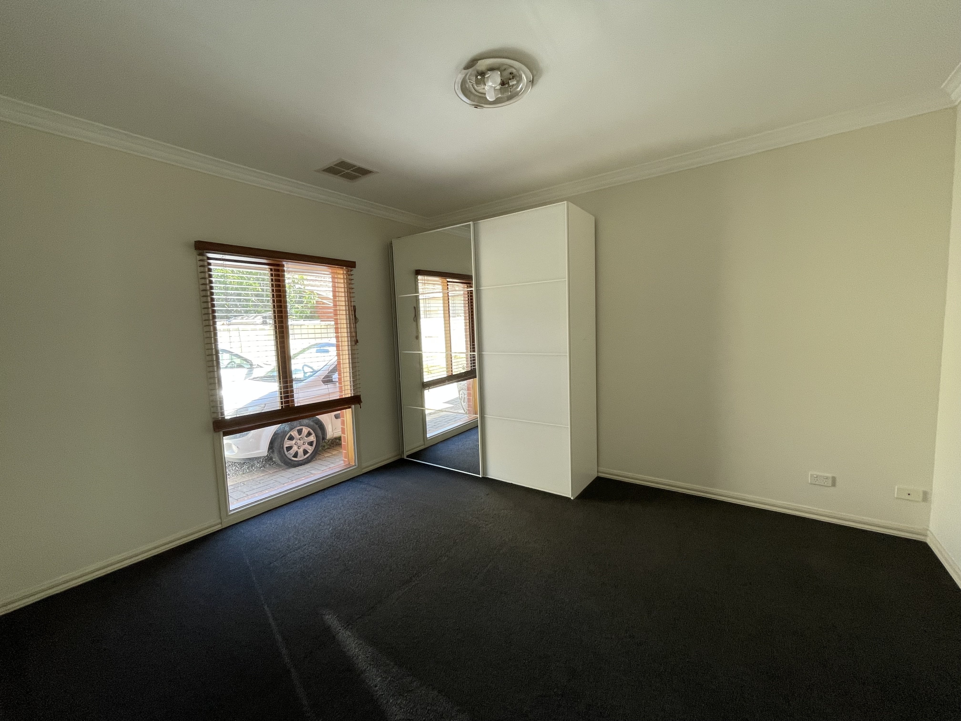 2/40 Young Street West Hindmarsh 5007