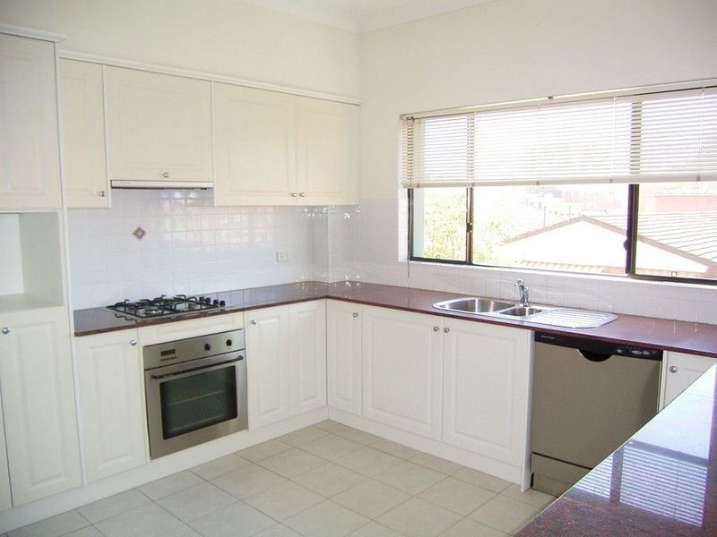 2-6 St. Andrews Place, Cronulla - Thumbnail 3