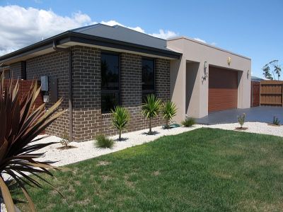 4
 
 
 
  
 
 
 2
 
 
 
  
 
 
 2
 
 
 
 
 
 
 
 43 Haven Drive, SHEARWATER TAS 7307, Shearwater - Thumbnail 3