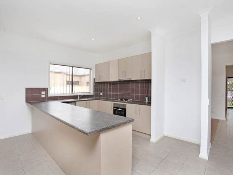 9 Buckley Way, Caroline Springs - Thumbnail 3