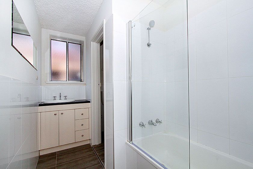 STYLISH RENOVATED APARTMENT