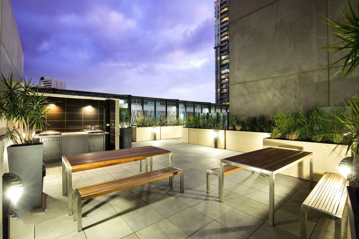 Southbank Grand: Prime Position, Luxury Lifestyle, Spacious Sensation!