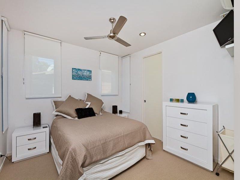 6/9 South Street 'South Beach Apartments' COOLANGATTA QLD, 'South Beach Apartments' Coolangatta - Thumbnail 8
