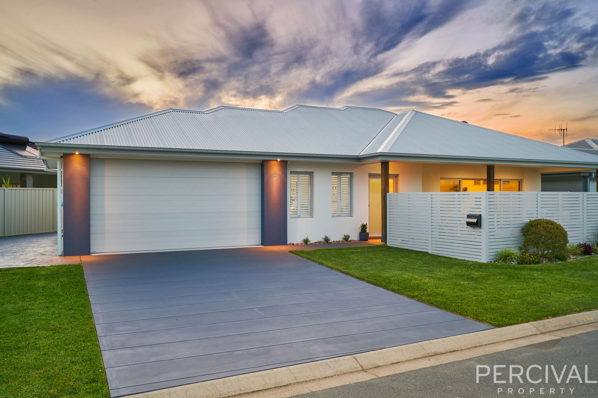 7 Eastside Terrace Port Macquarie NSW, Port Macquarie - Thumbnail 2