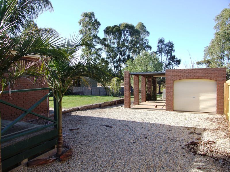 55 Underbank Blvd, Bacchus Marsh - Thumbnail 6