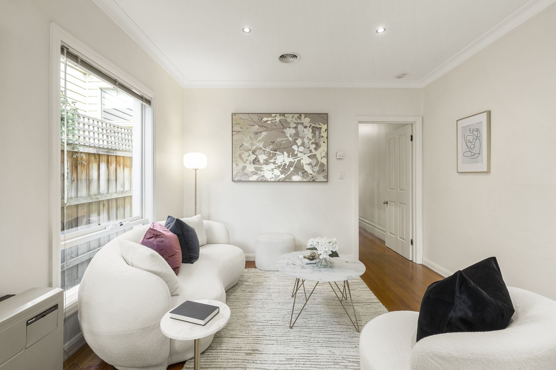 Victorian Charm Near Yarra Bend Park!