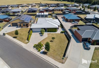 3
 
 
 
  
 
 
 2
 
 
 
  
 
 
 4
 
 
 
 
 
 
 
 4 McArthur Drive, Spreyton TAS 7310, Spreyton - Thumbnail 2