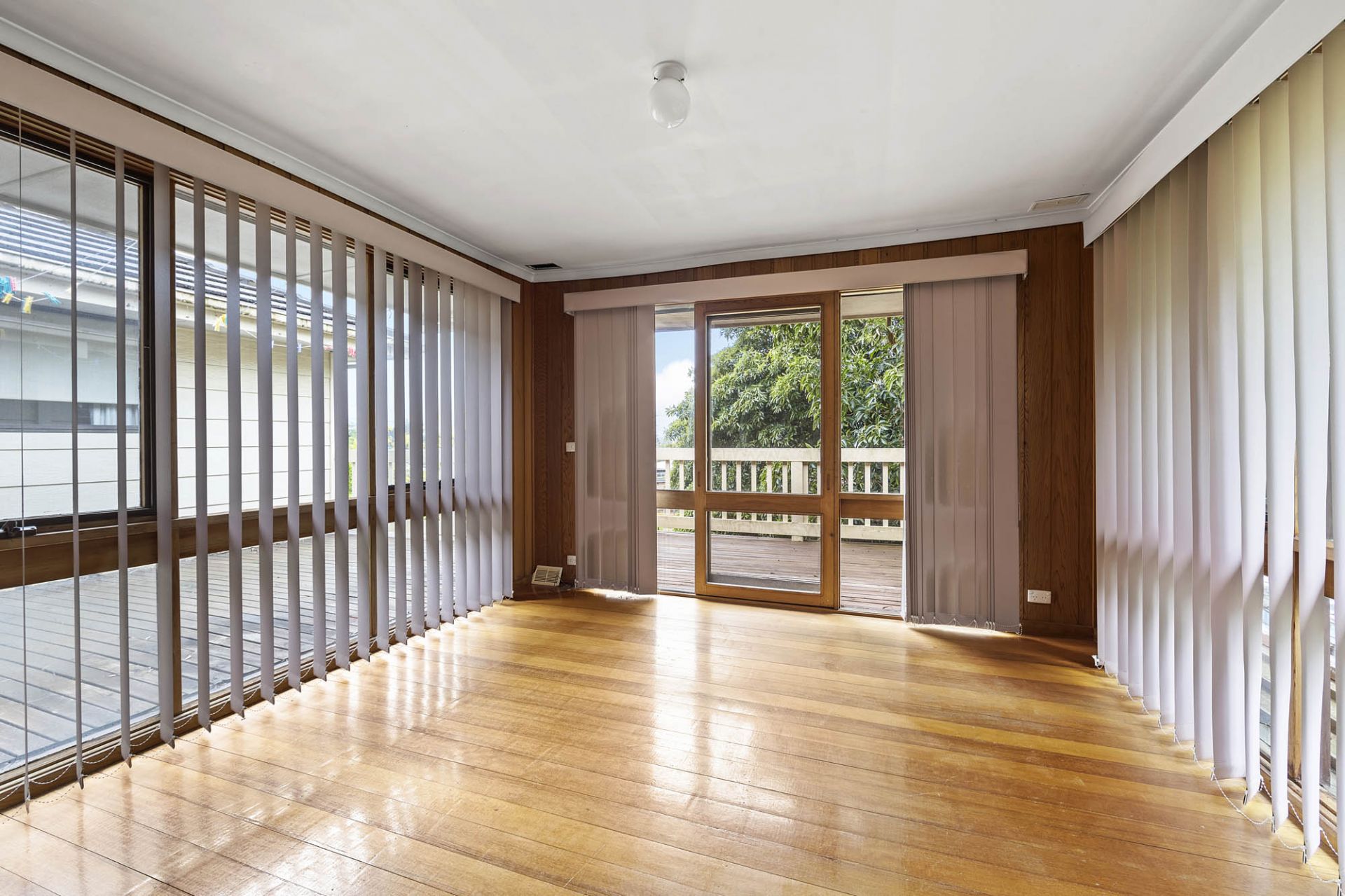 24 Homestead Drive, Wheelers Hill - Thumbnail 8