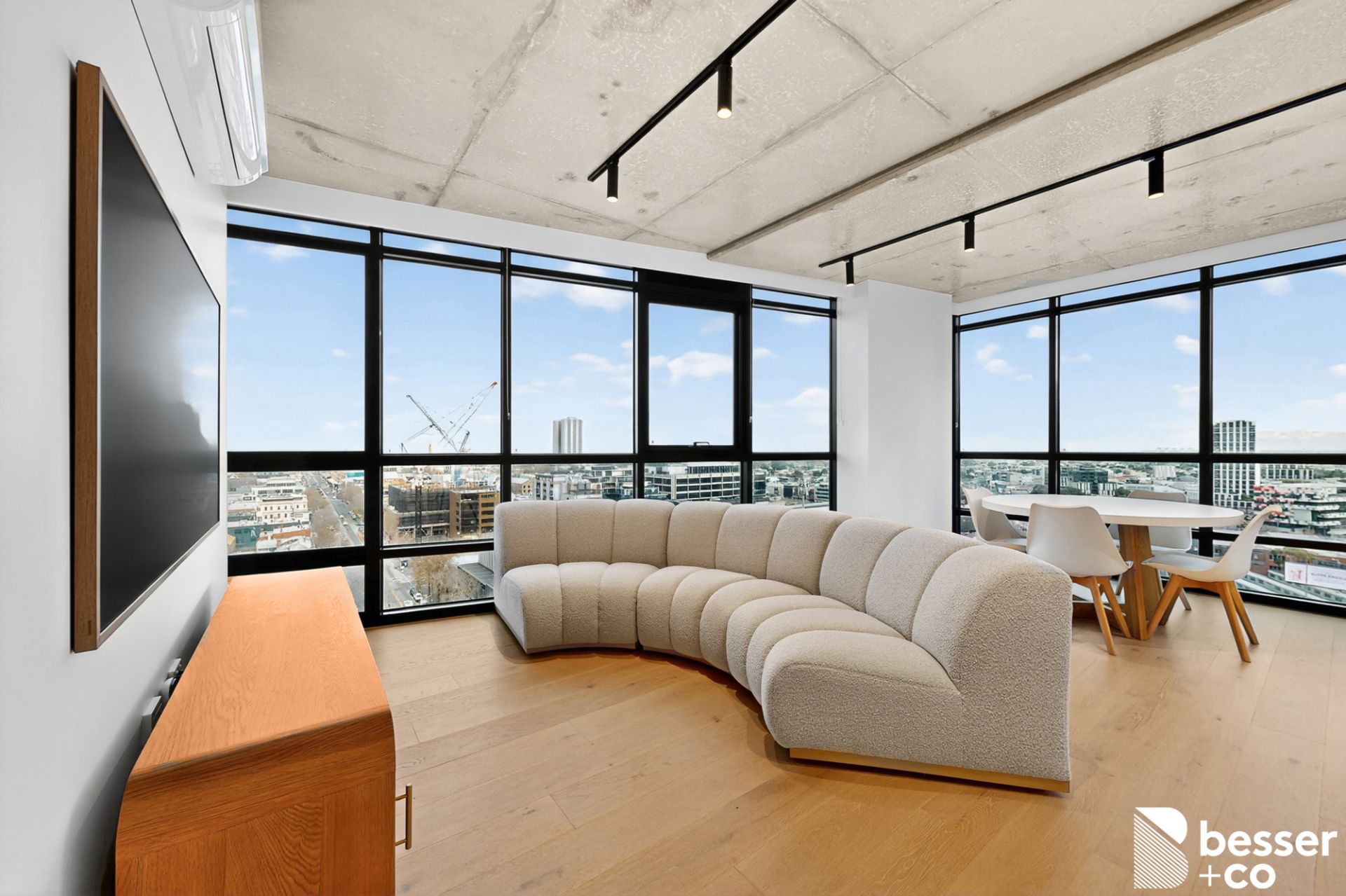 1505/43 Hancock Street, Southbank - Thumbnail 4