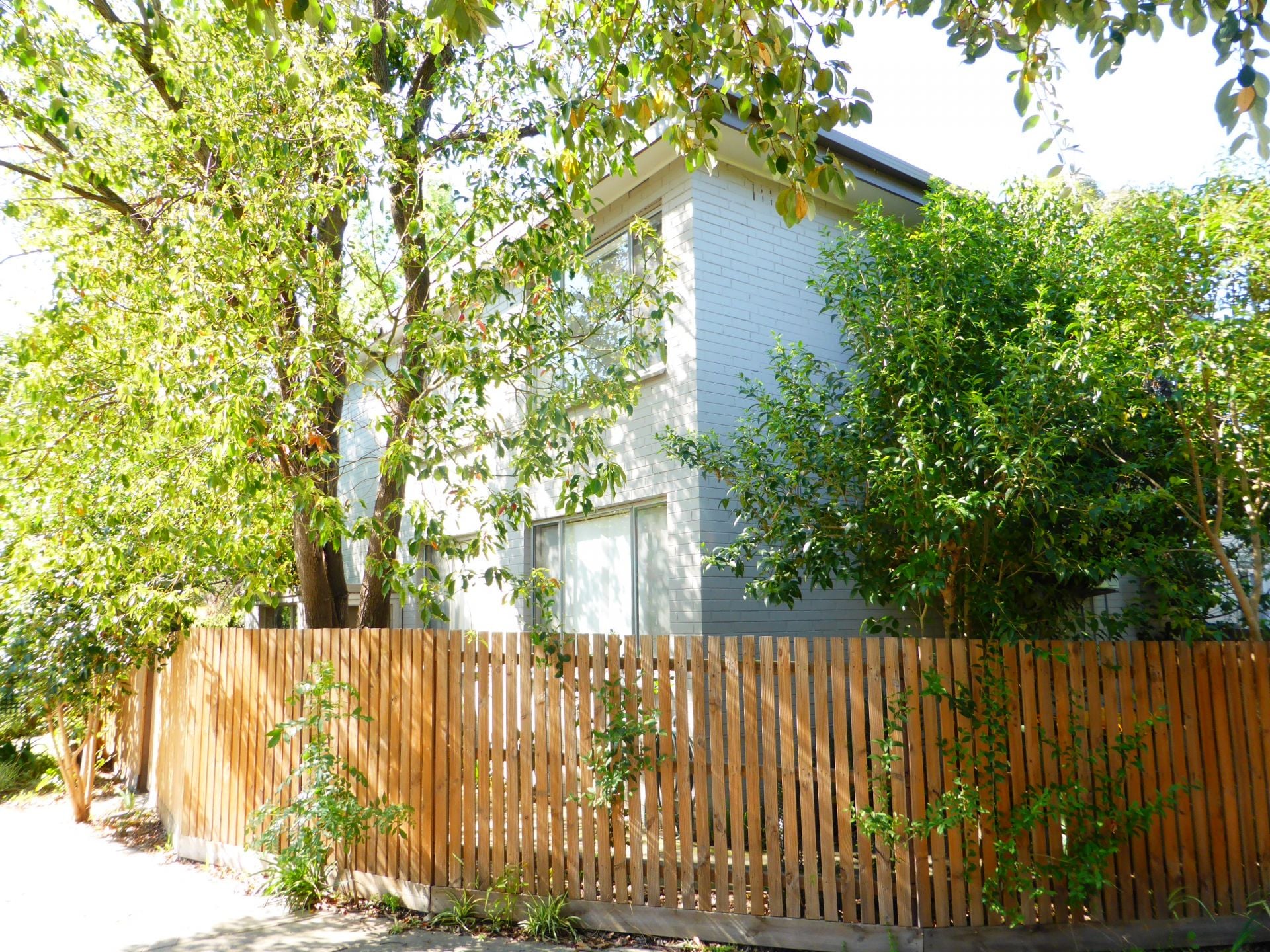EXCELLENT APARTMENT SET IN TRANQUIL SURROUNDING