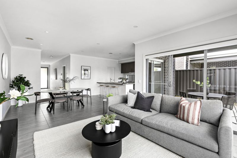 105 Orbis Avenue, Fraser Rise - Thumbnail 6