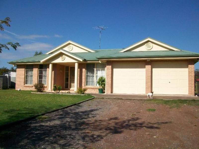 13 Storks Road GLEN OAK NSW, Glen Oak - Thumbnail 2