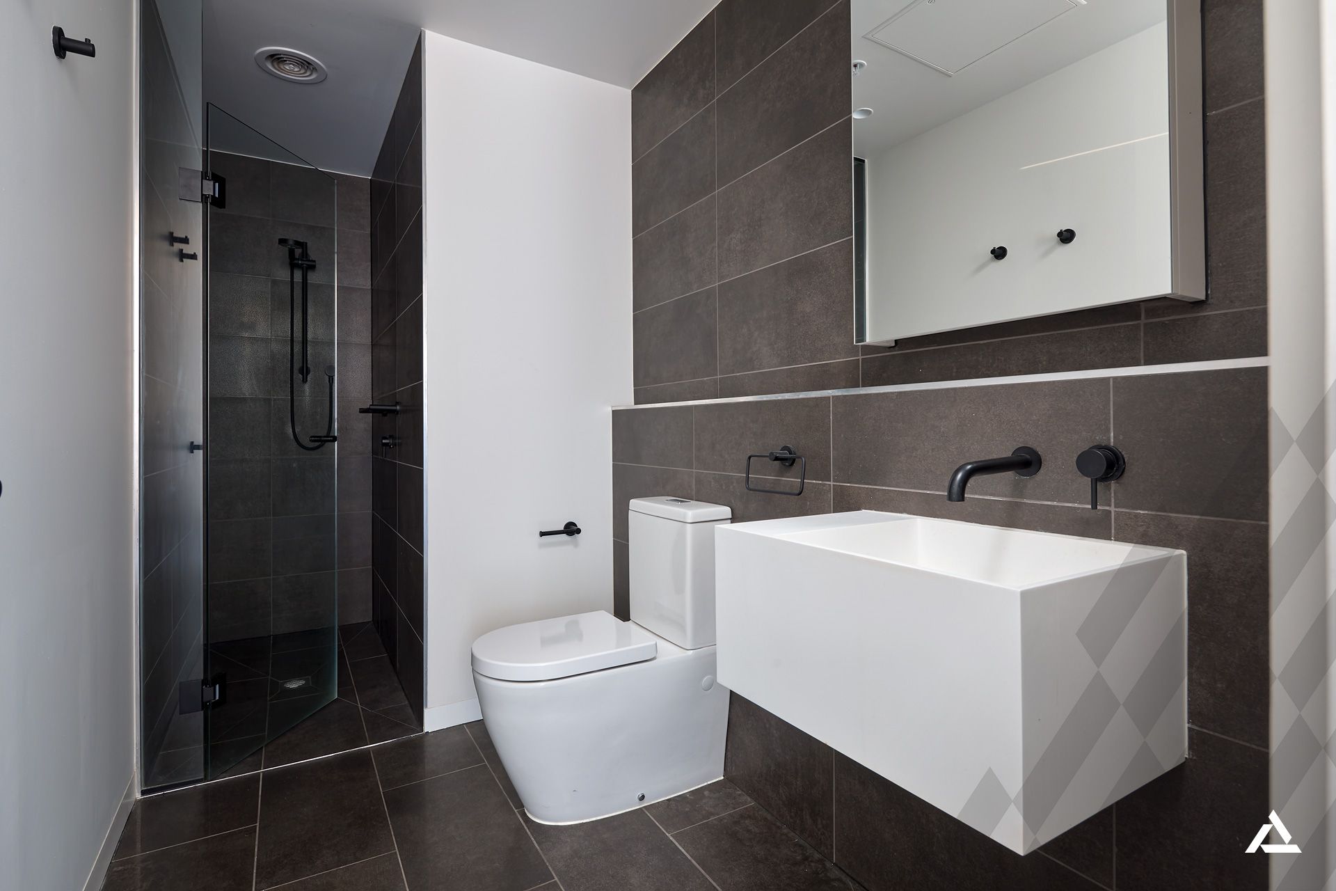 211/244 Dorcas Street South Melbourne
