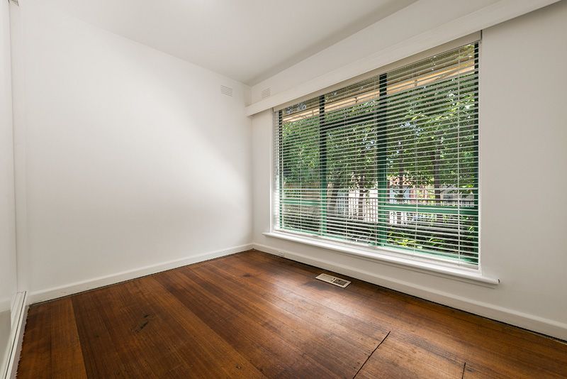 1/13 Miller Street, Prahran - Thumbnail 3