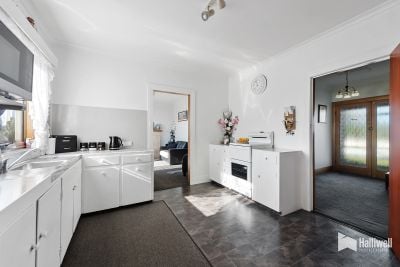 3
 
 
 
  
 
 
 1
 
 
 
  
 
 
 4
 
 
 
 
 
 
 
 34 Tasman Street, Devonport TAS 7310, Devonport - Thumbnail 3