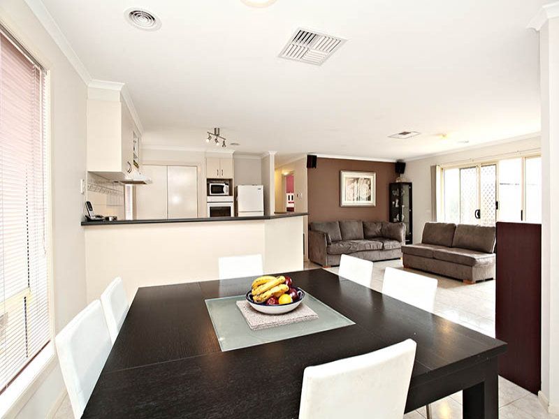 393 Gordons Road SOUTH MORANG, South Morang - Thumbnail 5