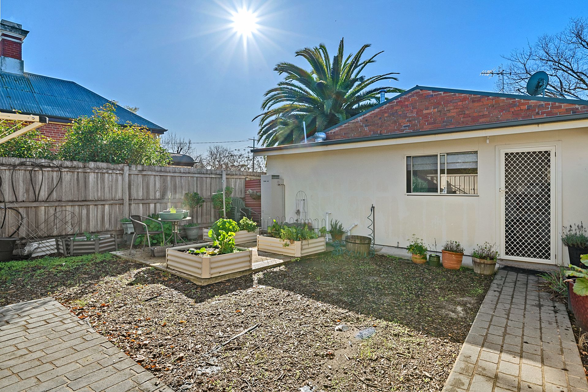 12A & 12B Carrier Street, BENALLA Living Here Benalla