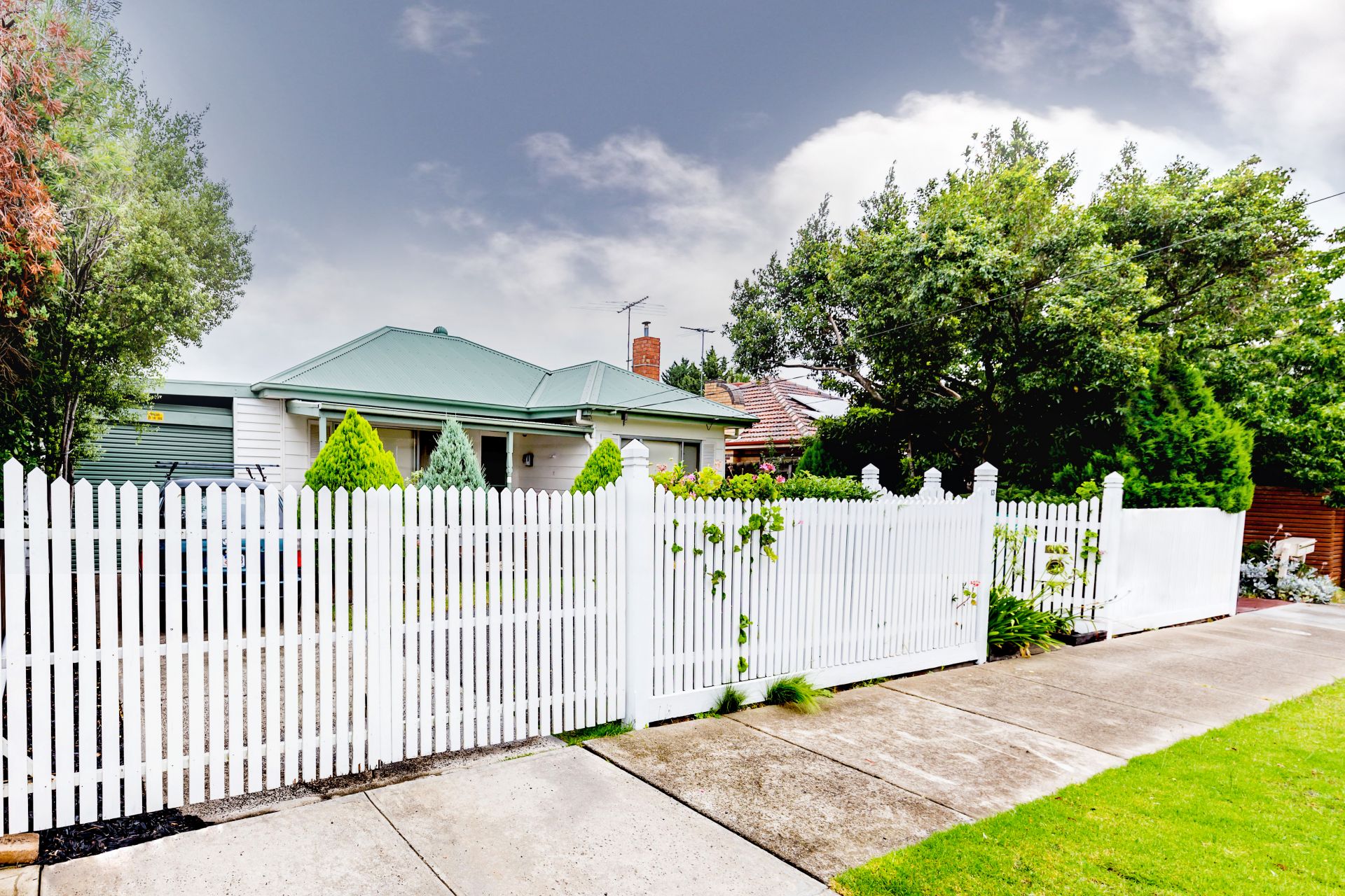 13 Waiora Parade, West Footscray - Thumbnail 2