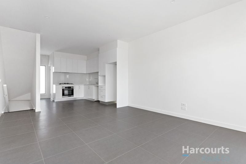 5/71 Summerhill Road, Reservoir