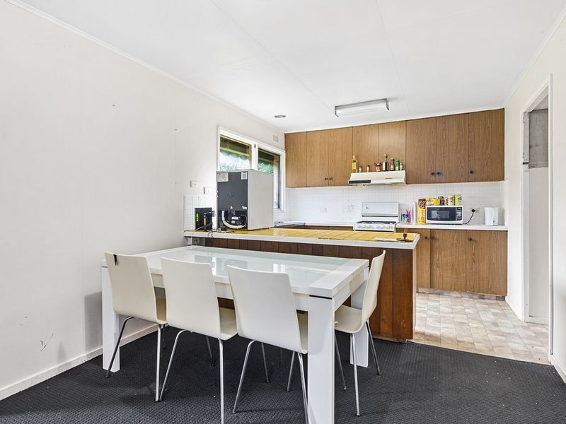 17 Diana Street, Apollo Bay, VIC, Apollo Bay - Thumbnail 2