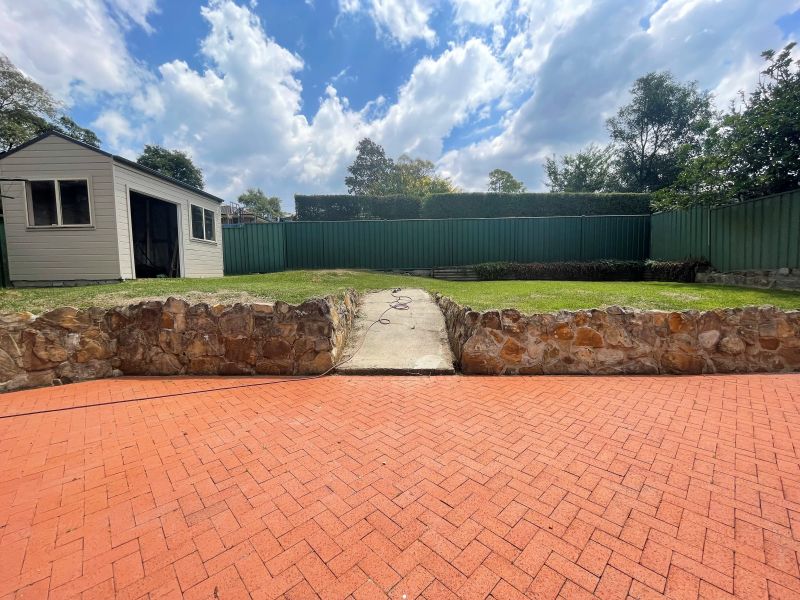 76 Roberts Parade, Hawkesbury Heights Chapman Real Estate