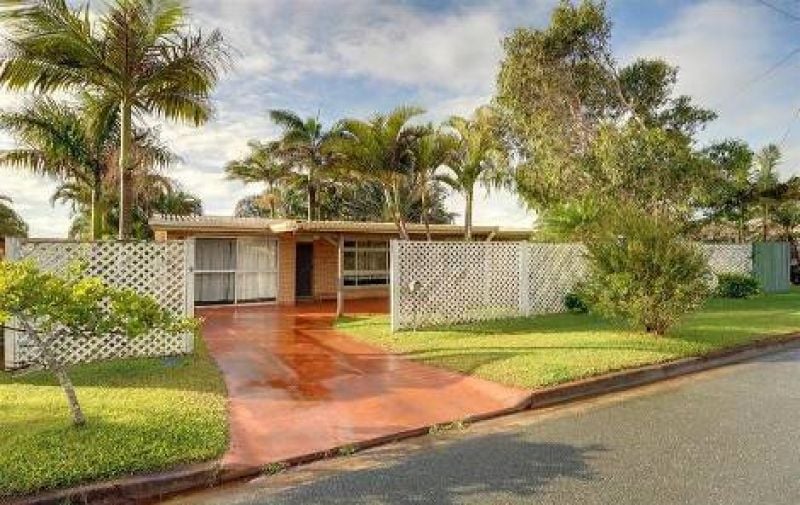 3 Curbarra Street Buddina QLD, Buddina - Thumbnail 2
