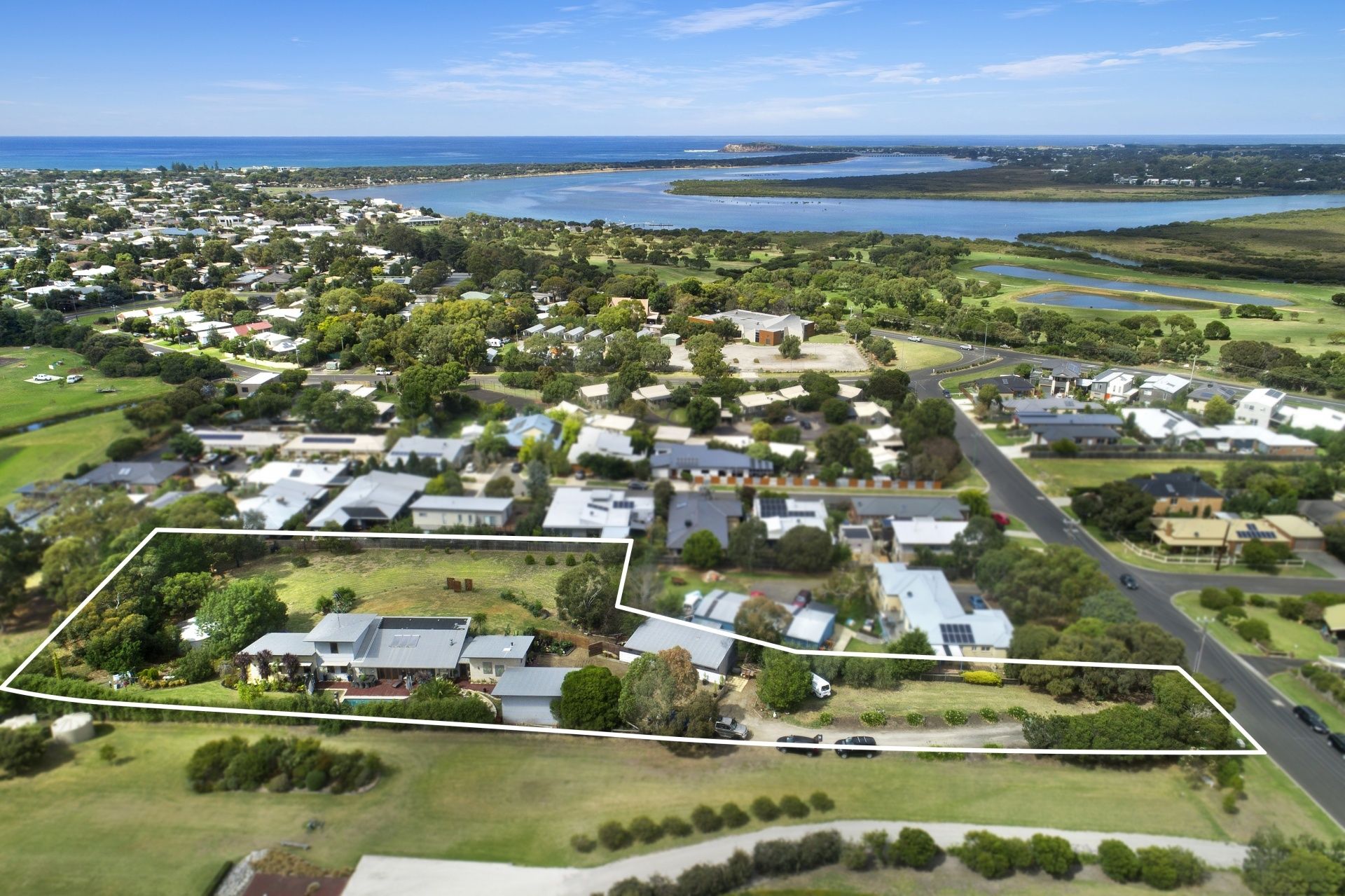 23 Wiltons Road Ocean Grove VIC, Ocean Grove - Thumbnail 2