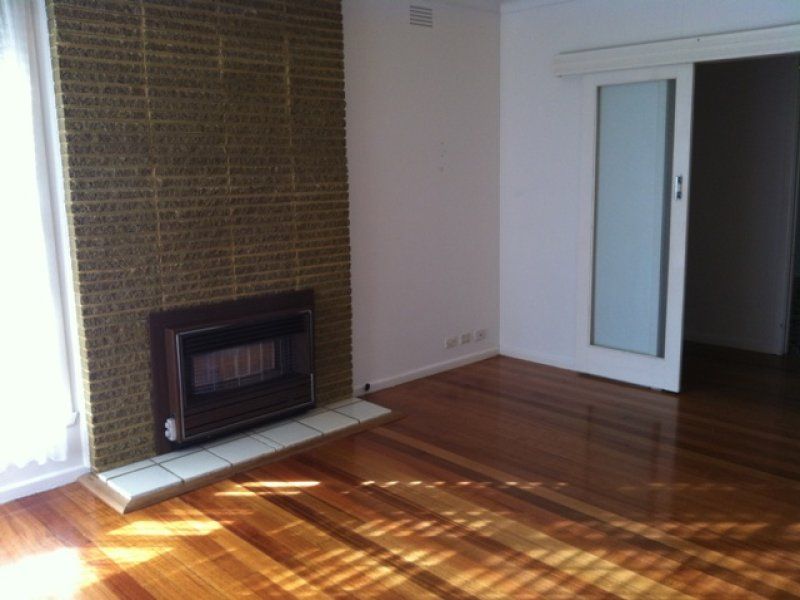 50 Baden Drive, HOPPERS CROSSING Sweeney Estate Agents