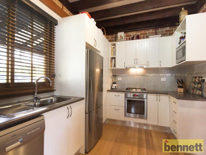 17 Currawong Crescent, Bowen Mountain - Thumbnail 3