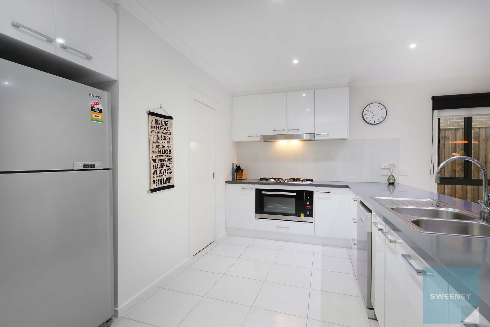 19 Zodiac Way, Fraser Rise - Thumbnail 7