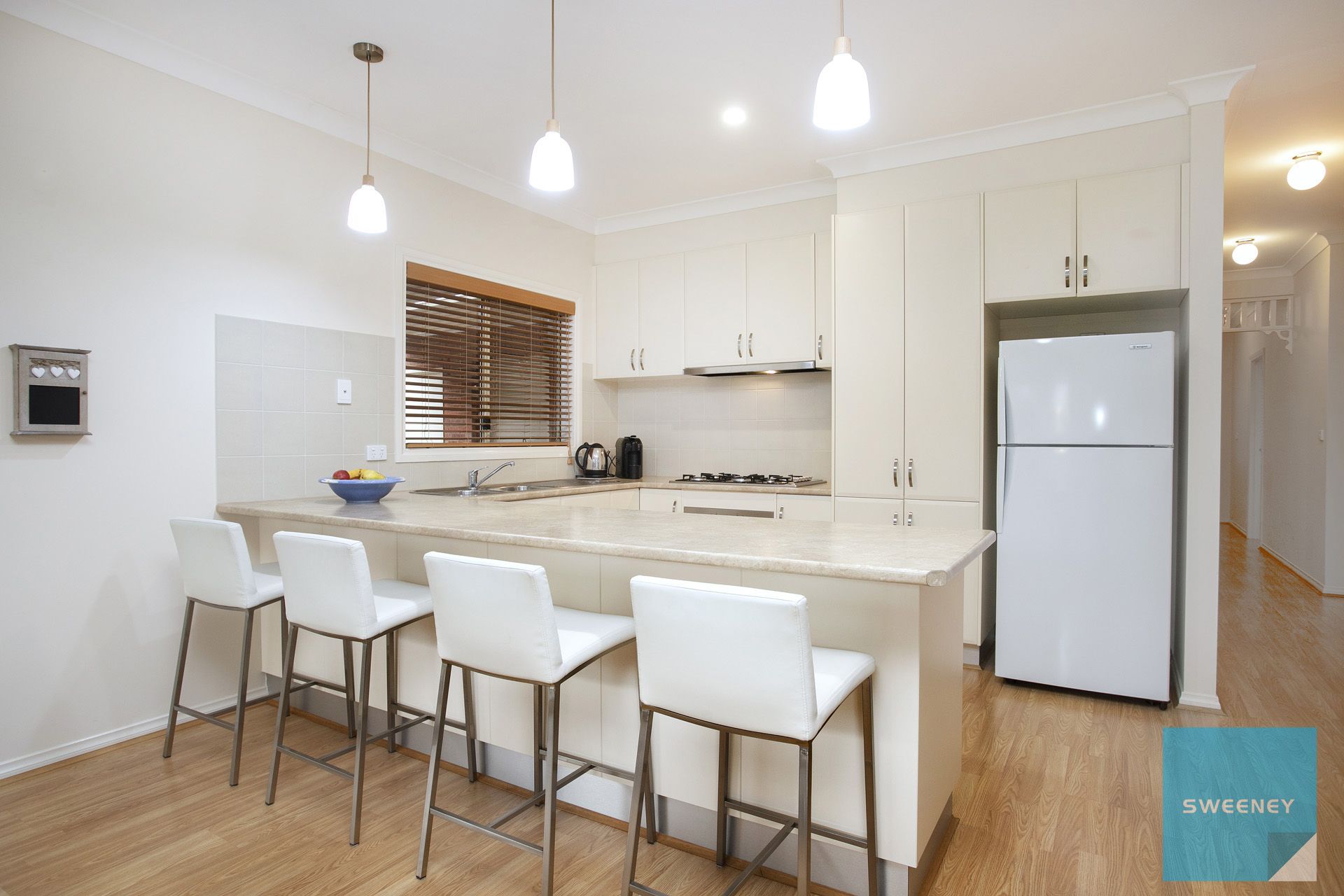 10 Peartree Grove, Burnside Heights - Thumbnail 4