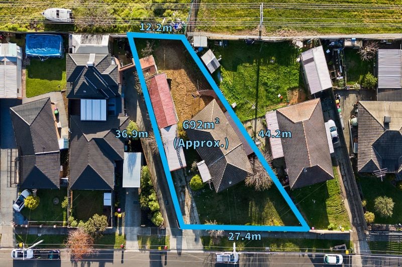 19 Cleveland Street, Thomastown